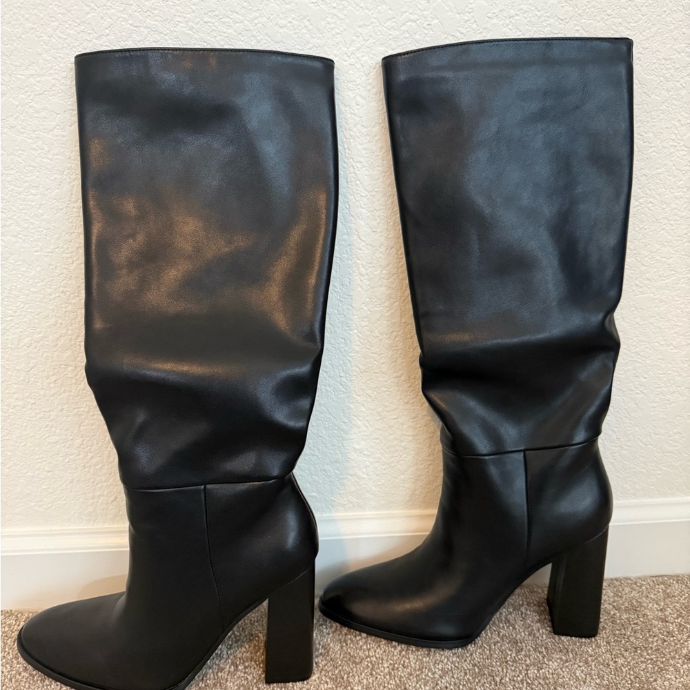 Elegant Black Knee-High Women's Boots